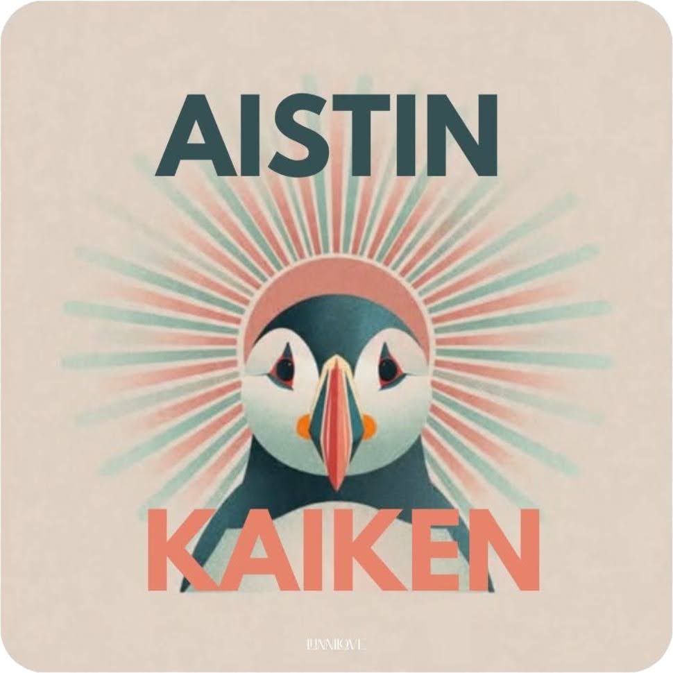 Lunni katsoo suoraan kuvan katsojaa kohti. Sen pään ympärillä on punainen ympyrä, josta lähtee säteitä joka suuntaan. Kuvassa on teksti: Aistin kaiken.